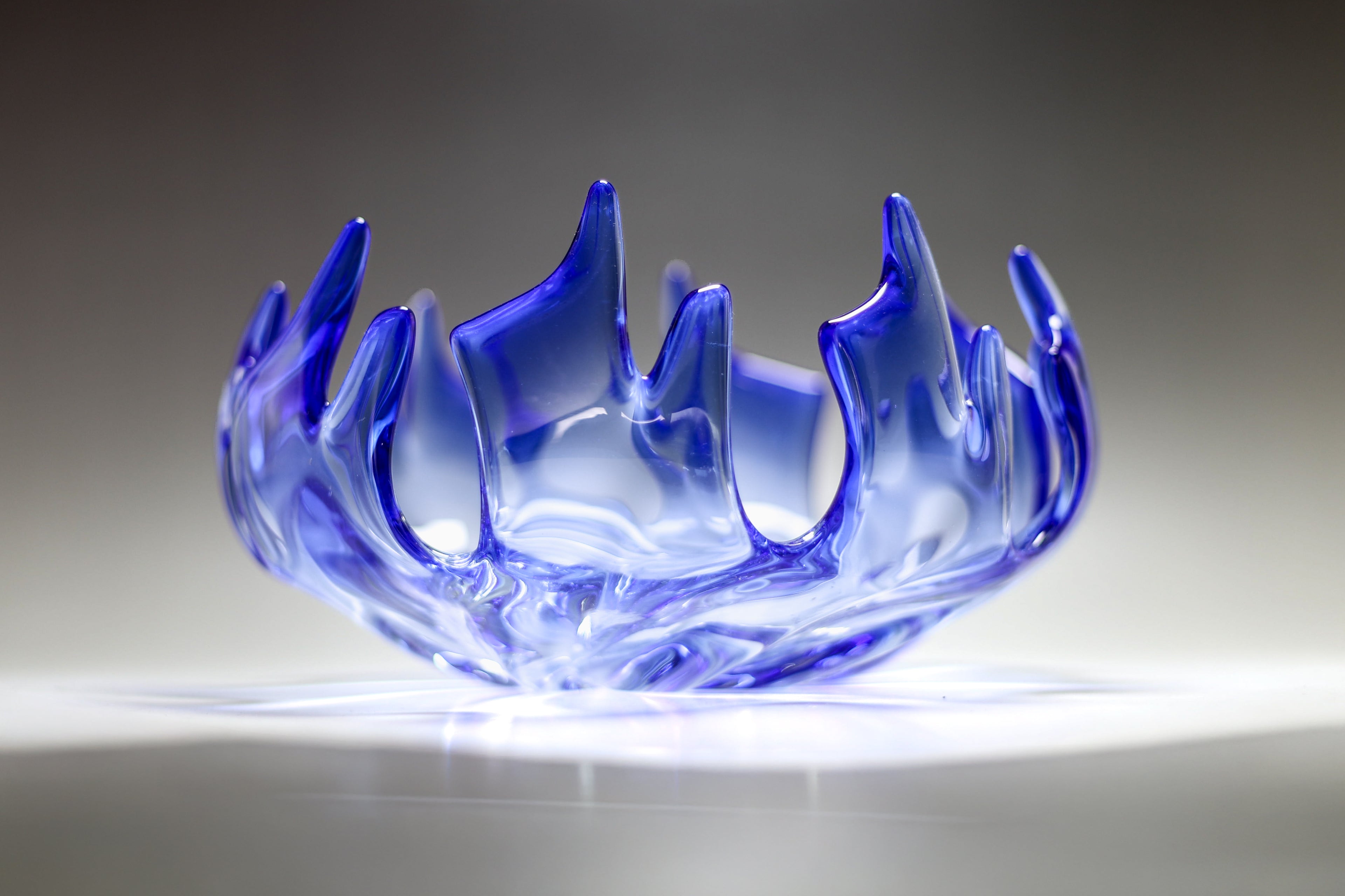 Murano Glasschale "Inferno" - blau - 22cm